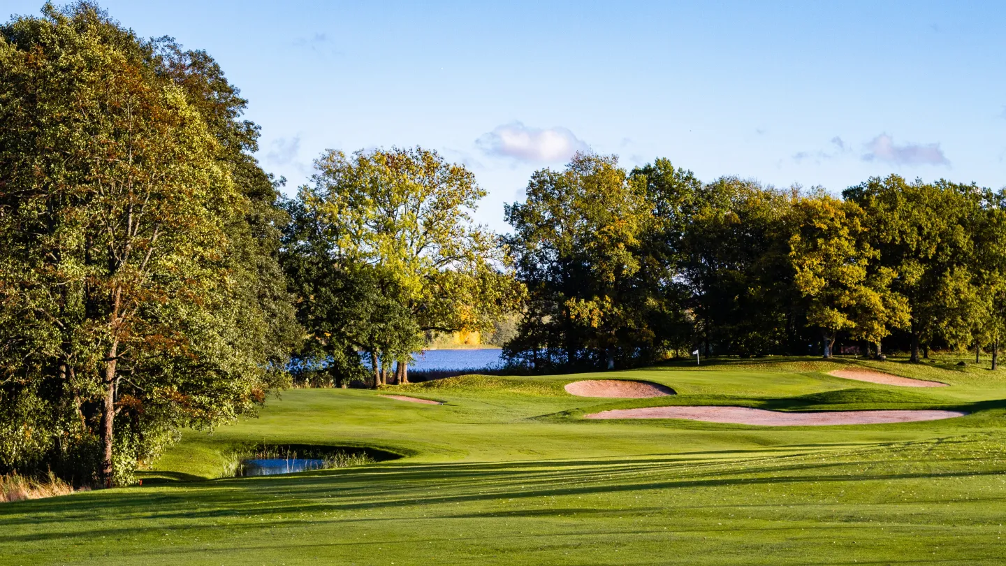 Sigtuna Golfklubb bara 3 km från Hotell Kristina